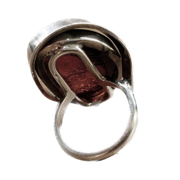 Amber and Sterling Silver Ring - Picture 3 of 4